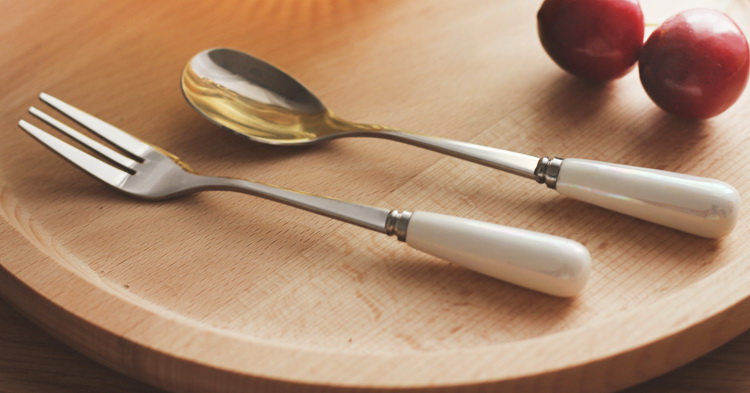 Pre-Order ช้อน-ส้อม สเตนเลส ที่จับเซรามิค มี 2 ขนาด 13 กับ 15 ซม. Zakka