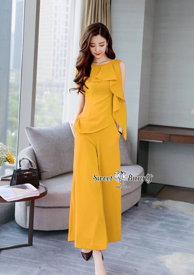 เสื้อผ้าเกาหลี พร้อมส่ง เสื้อแขนกุด คอจับจีบระบายยาวหางปลา