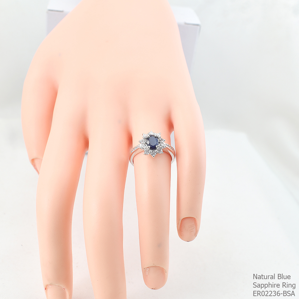 SKJewelryfactory แหวนเงินแท้ ฝังพลอยไพลินแท้ สไตล์น่ารัก ER02236-BSA