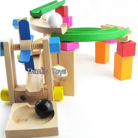 รางลูกบอลไม้