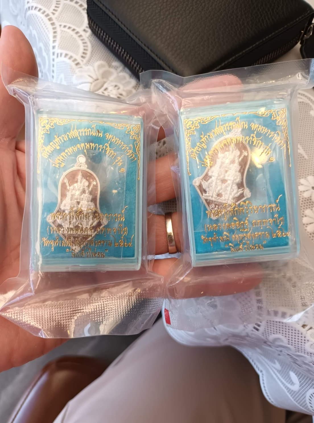 สามเทพเนื้อเงินลงยาแดง หลวงพ่ออิฎฐ์ วัดจุฬามณี สมุทรสงคราม