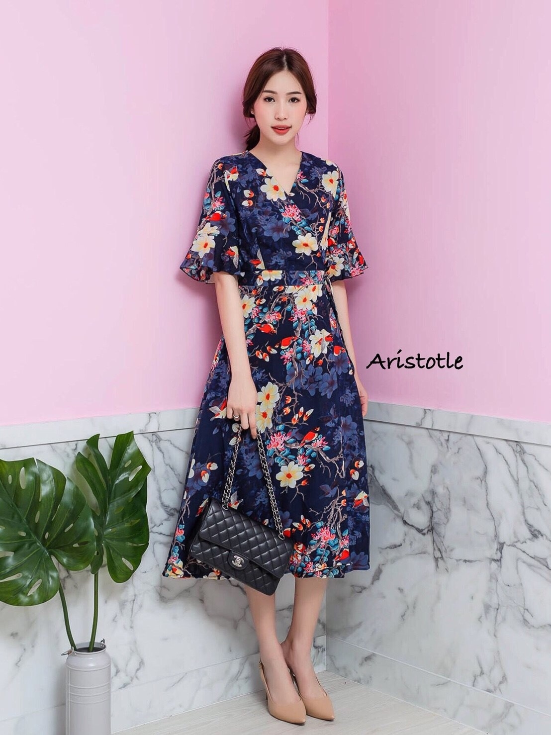 เดรสเกาหลี พร้อมส่ง เดรสป้ายหน้า ลายดอกทรงสวย