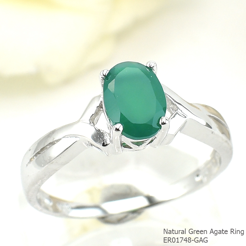 SKJewelryFactory แหวนพลอยเม็ดเดี่ยว พลอยกรีนอะเกทแท้ สีเขียวเหมาะสำหรับคนเกิดวันพุธ ER01748-GAG
