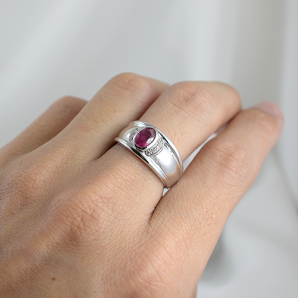 SKJewelryFactory แหวนชาย พลอยทับทิมแท้ สไตล์แหวนปลอกมีด เสริมความร่ำรวย ER00747-RBY
