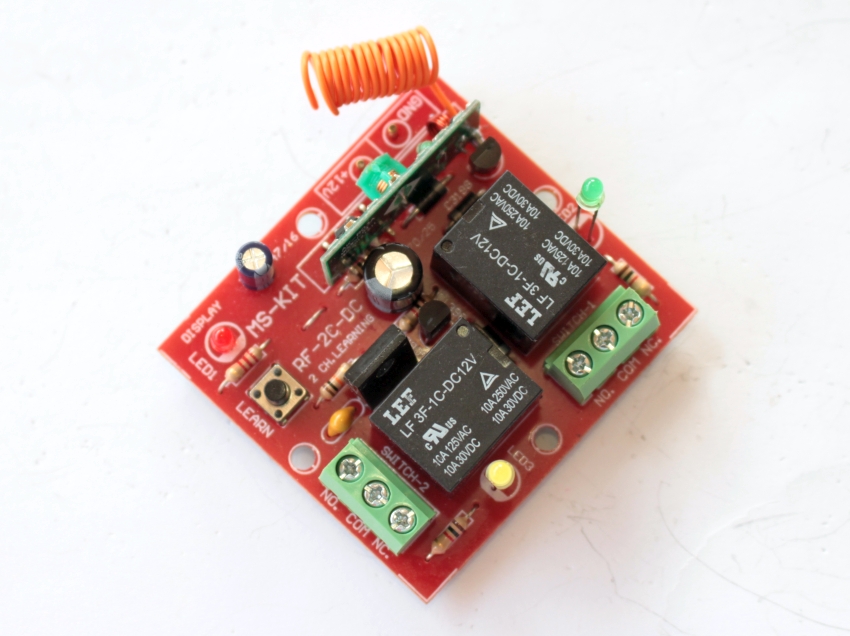 RF-2C รีโมทสวิตช์ 2 ช่อง ใช้ไฟ DC