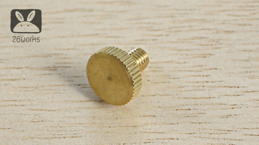 ลูกบิดทองเหลือง ทรงแบน M6 x 10 mm
