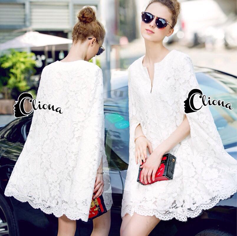 พร้อมส่ง Mini Dress สีขาว ทรงทันสมัย