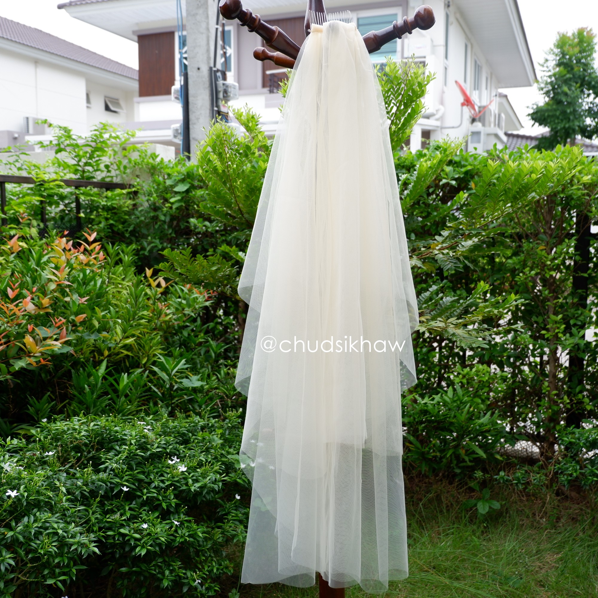 เวลสีแชมเปญ ยาว 90 ซม. เนื้อผ้าดีมาก ทิ้งตัวสวย ผ้าเยอะ
