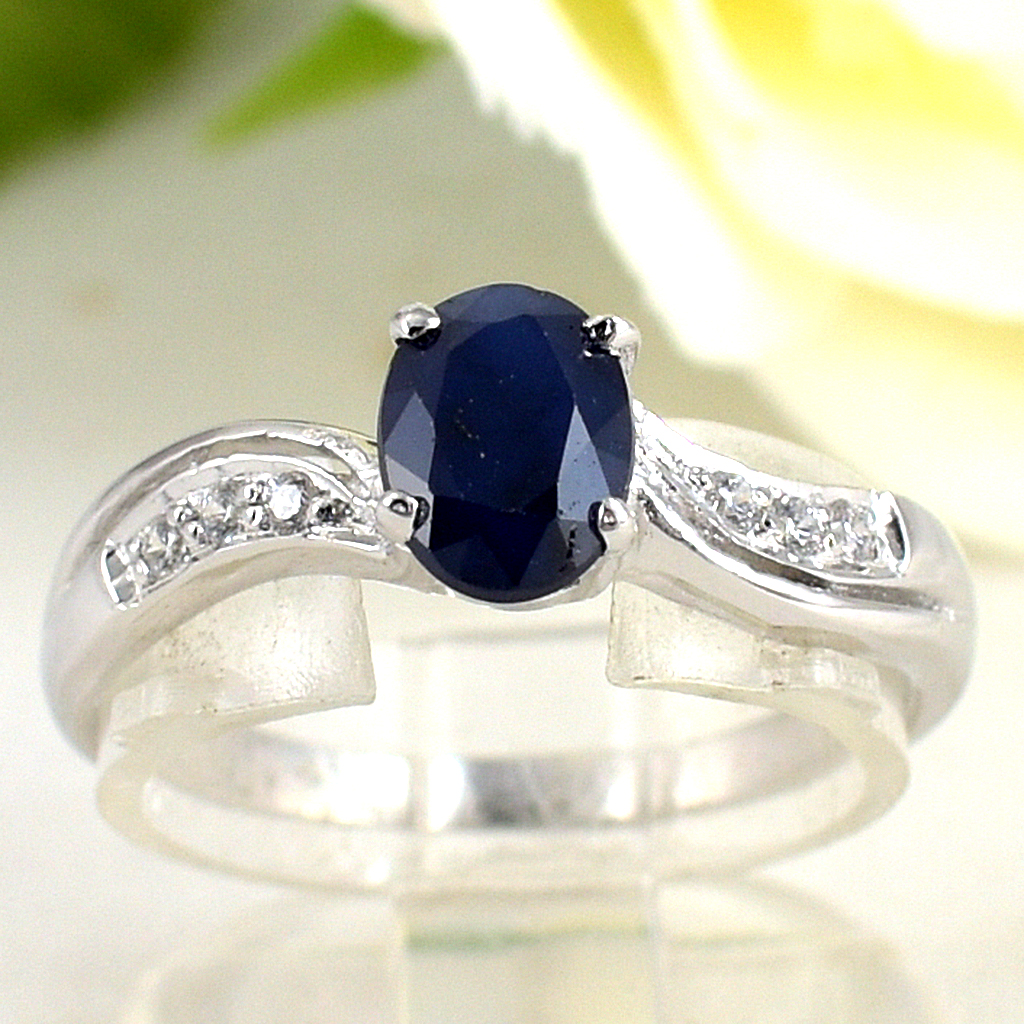 SKJewelryfactory แหวนเงินแท้ ฝังพลอยไพลินแท้ สไตล์น่ารัก ER01555-BSA