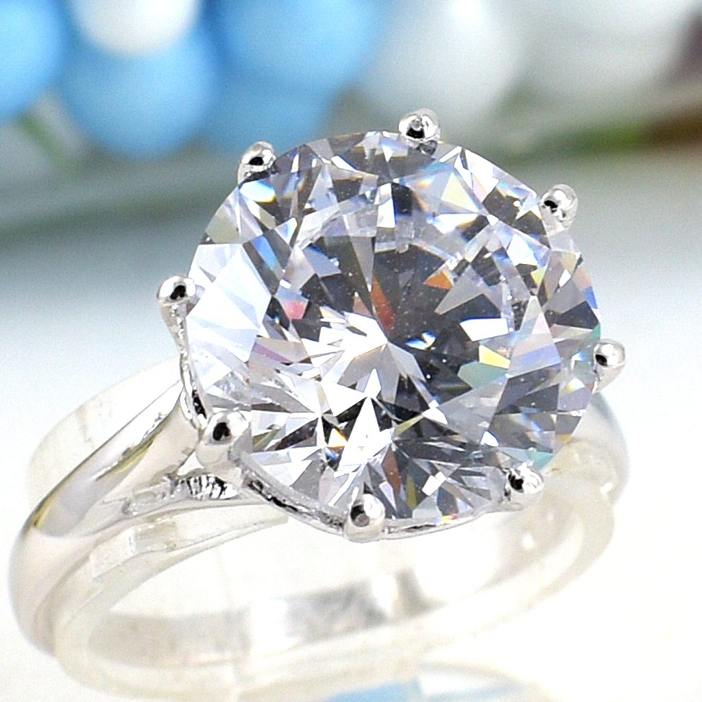 SKJewelryFactory แหวนเพชร ที่สุดของเพชร ขนาด7กะรัต ไฟร้อย น้ำร้อย ER02381-WCZ