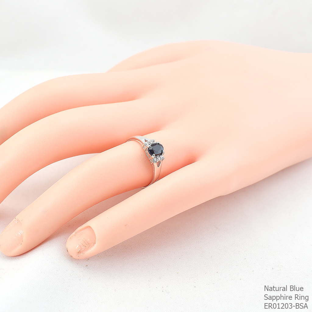 SKJewelryfactory แหวนเงินแท้ ฝังพลอยไพลินแท้ ดีไซด์น่ารัก ER01203-BSA
