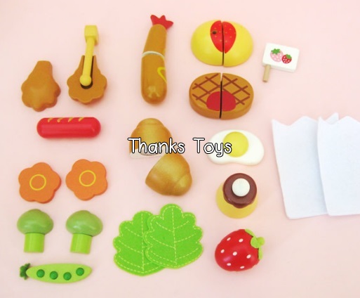 ชุดร้านอาหารสตอรเบอร์รี่สีแดง Mother Garden