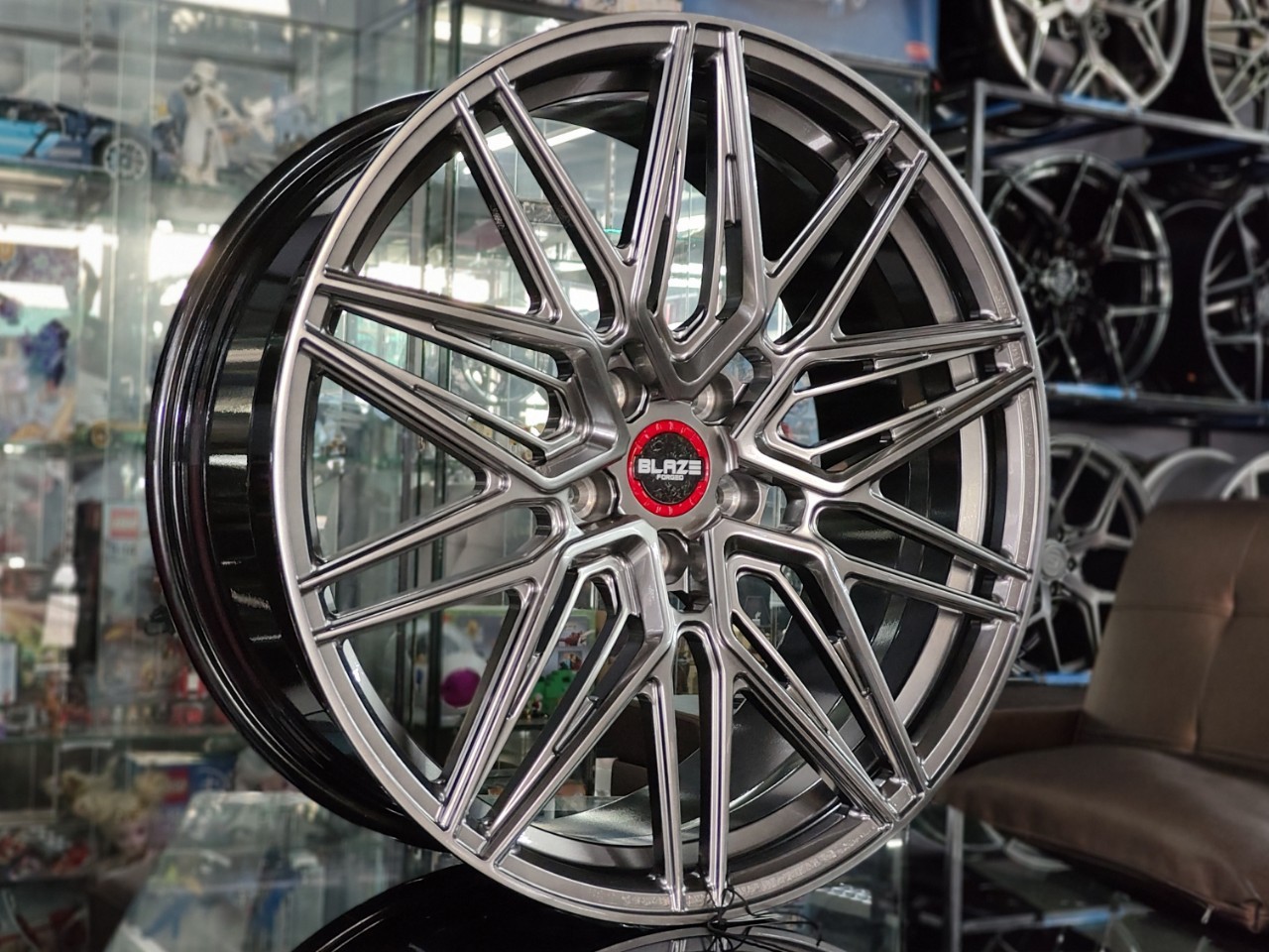 ล้อ BLAZE BZI ขอบ20X8.5/9.5 5X113 ET 35/42(FORGED) สีHyper Black *ราคาต่อวง