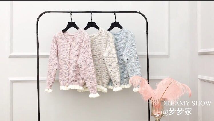 เสื้อเกาหลี พร้อมส่ง เสื้อคลุม เนื้อผ้าหนานุ่ม