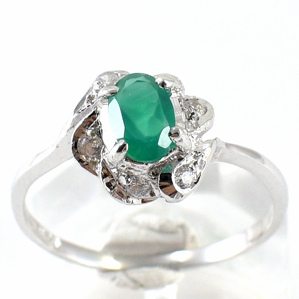SKJewelryFactory แหวนเงินแท้ 92.5% ฝังพลอยกรีนอะเกทแท้ ล้อมเพชร ก้านแหวนเล็กใส่สบายนิ้ว ER01112-GAG