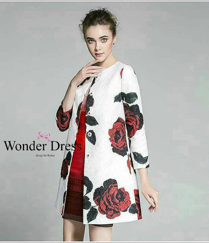 พร้อมส่ง เสื้อผ้าแฟชั่น เสื้อคลุมลายใหม่