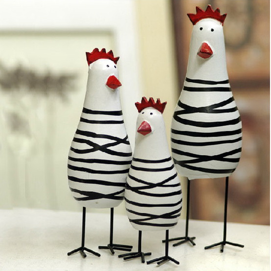 Pre-Order งานไม้ ตุ๊กตาไก่ ครอบครัวไก่ยืน ลายขาวดำ เซต 3 ตัว Zakka