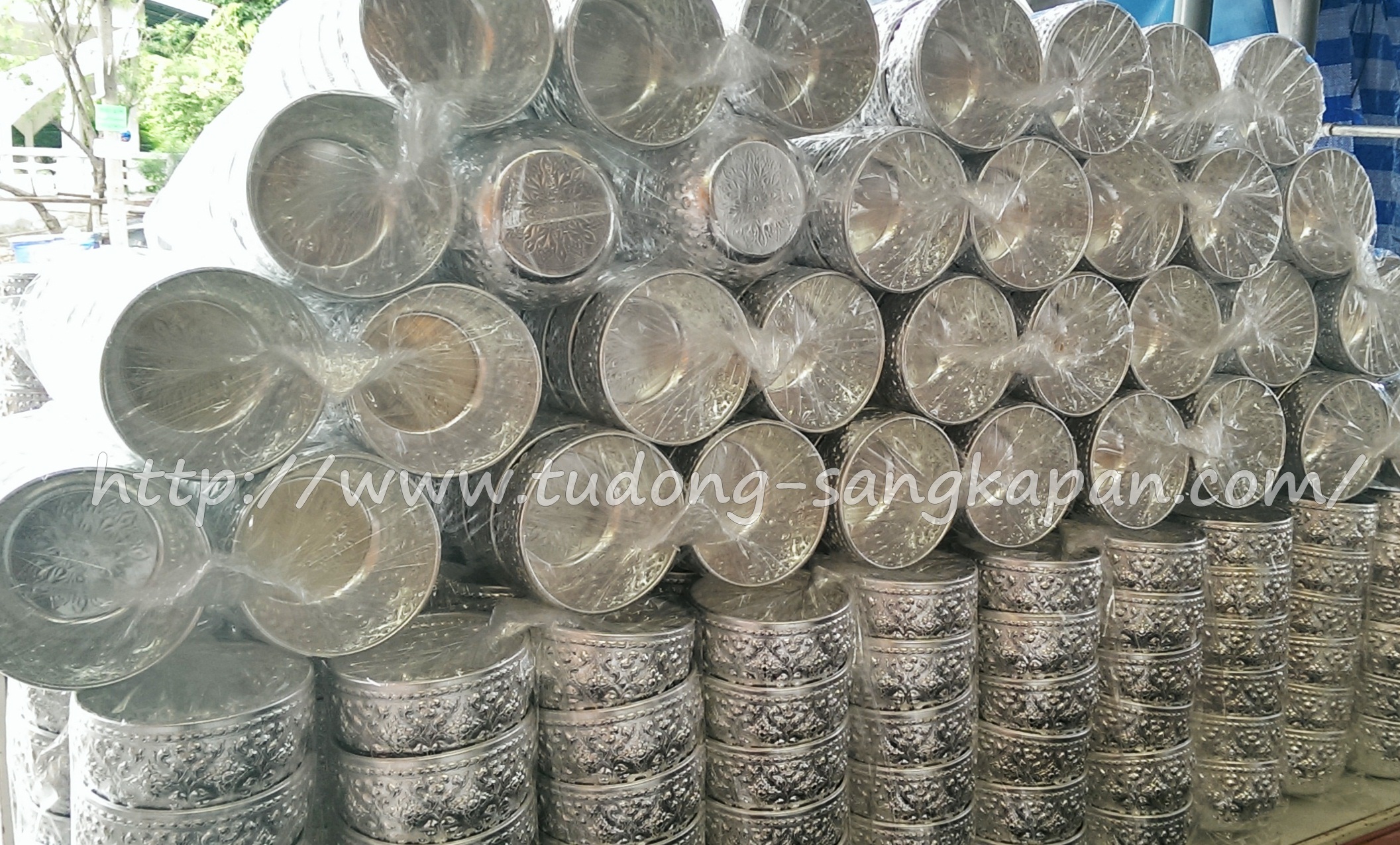 ขันน้ำอลูมิเนียม