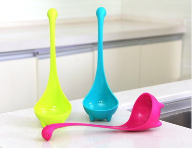 Pre-Order ทัพพียืนได้ รูปไดโนเสาร์เนสซี่ Nessie Ladle มี 3 สี