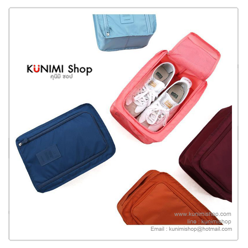  กระเป๋าจัดเก็บสิ่งของ กระเป๋าจัดระเบียบสิ่งของ สาสมารถใส่รองเท้าผ้าใบ รองเท้ากีฬา ออกกำลังกาย รองเท้าแตะ รองเท้าใส่เล่น หรือของใช้ต่างๆ เช่น ผ้าขนหนู ถุงเท้า ผ้าเช็ดตัว กระติกน้ำ เป็นต้น สำหรับพกพาเดินทาง ท่องเที่ยว มีซิปเปิดปิด สะดวกในการจัดเก็บ พร้อมหูหิ้ว * โดยรุ่น Ver. 3 นี้ ตรงช่องใส่รองเท้าจะไม่มีที่กั้นเหมือนกับ รุ่น Ver.2 ครับ * ขนาด กว้าง 21.5 x ยาว 30.5 x หนา 11 cm. 