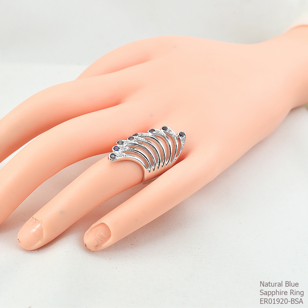 SKJewelryfactory แหวนไพลินแท้ ดีไซน์ปีกนก สไตล์หรูหรา ใส่นิ้วชี้ และ นิ้วกลางสวย ER01920-BSA