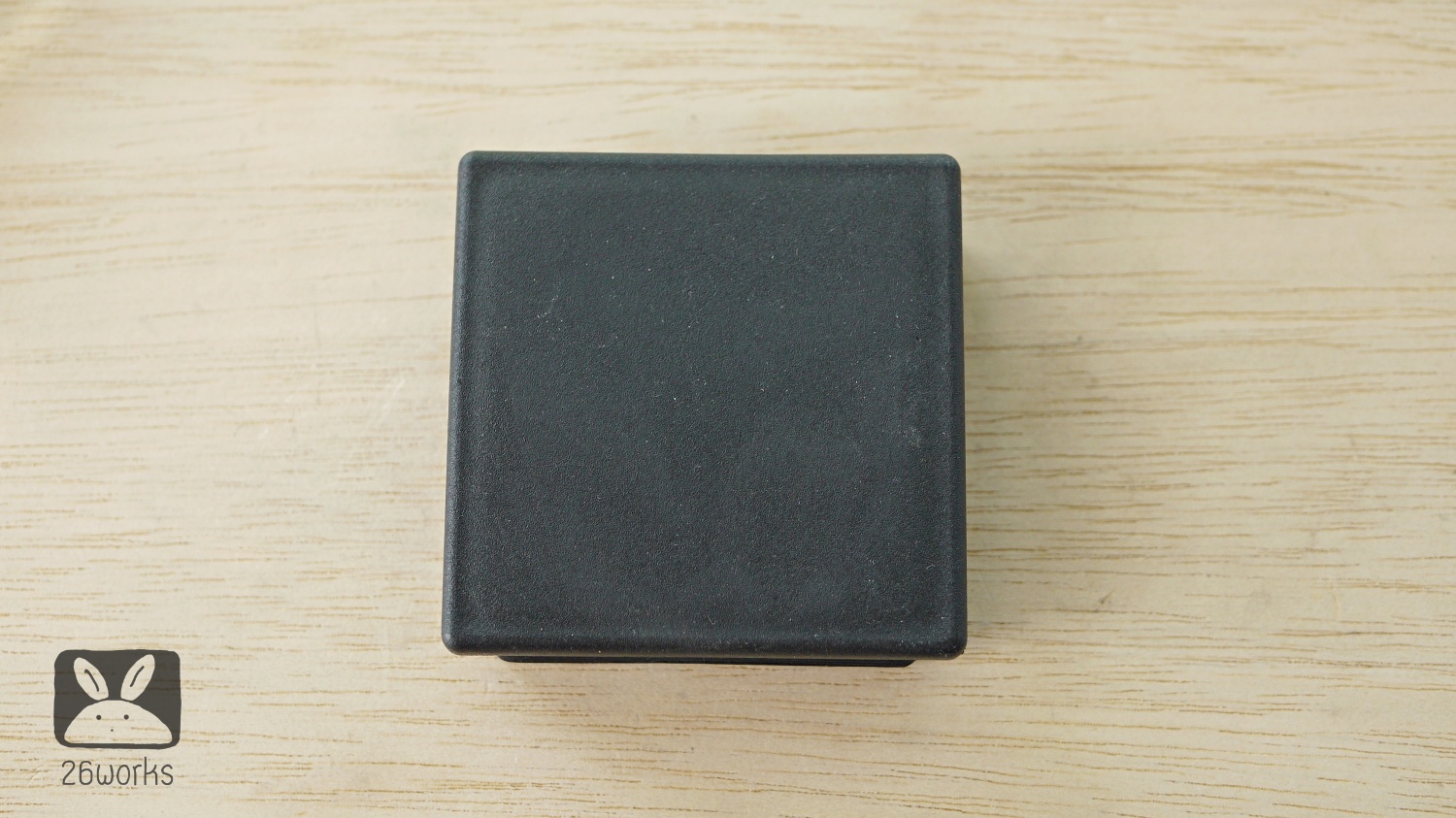 พลาสติกปิดเหล็กกล่อง 75x75 mm (3 นิ้ว) สวมใน เหล็กบาง