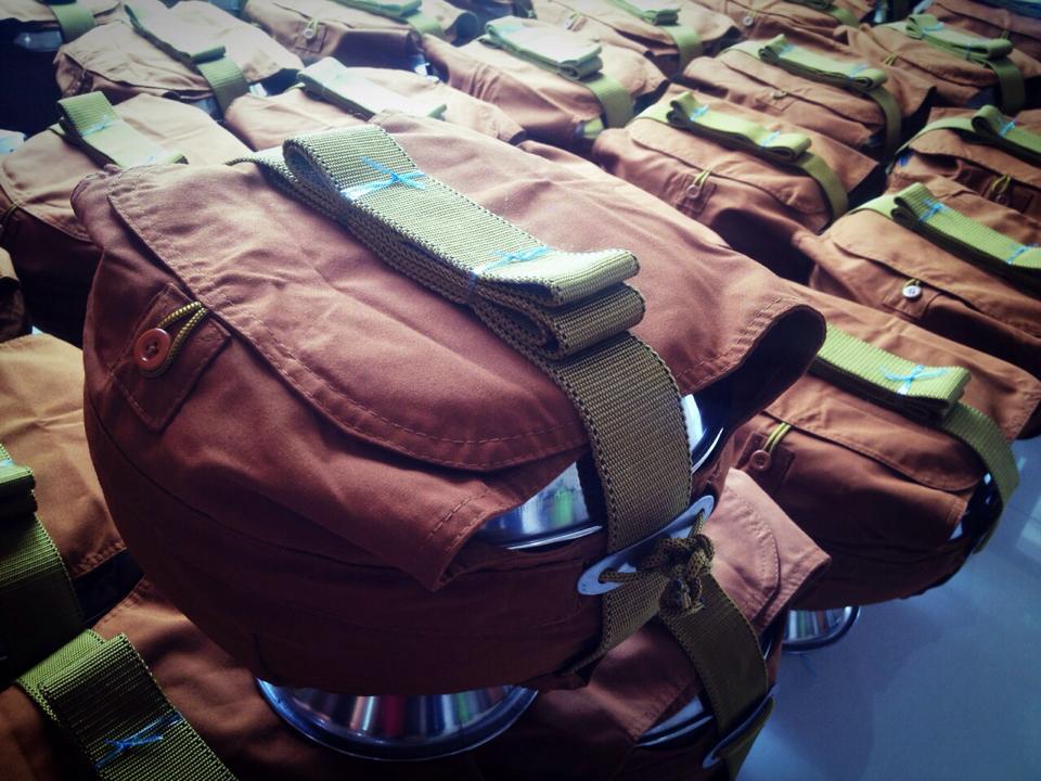 บาตรสแตนเลส 8 นิ้ว