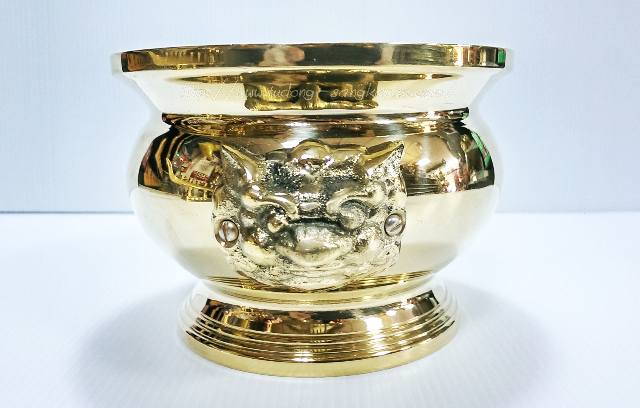 กระถางธูปหัวสิงห์ทองเหลือง