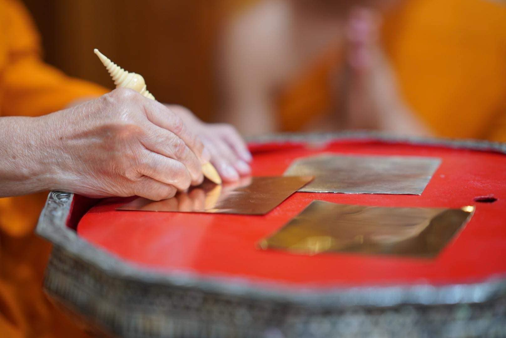เปิดจอง ท้าวเวสสุวรรณพันล้าน หลวงพ่อสุริยันต์ วัดป่าวังน้ำเย็น มหาสารคาม