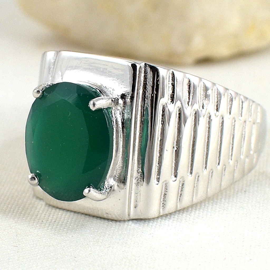 SKJewelryFactory แหวนชาย สไตล์แหวนเม็ดเดี่ยว พลอยแท้สีเขียวดุจดั่งมรกต MR00448-GAG