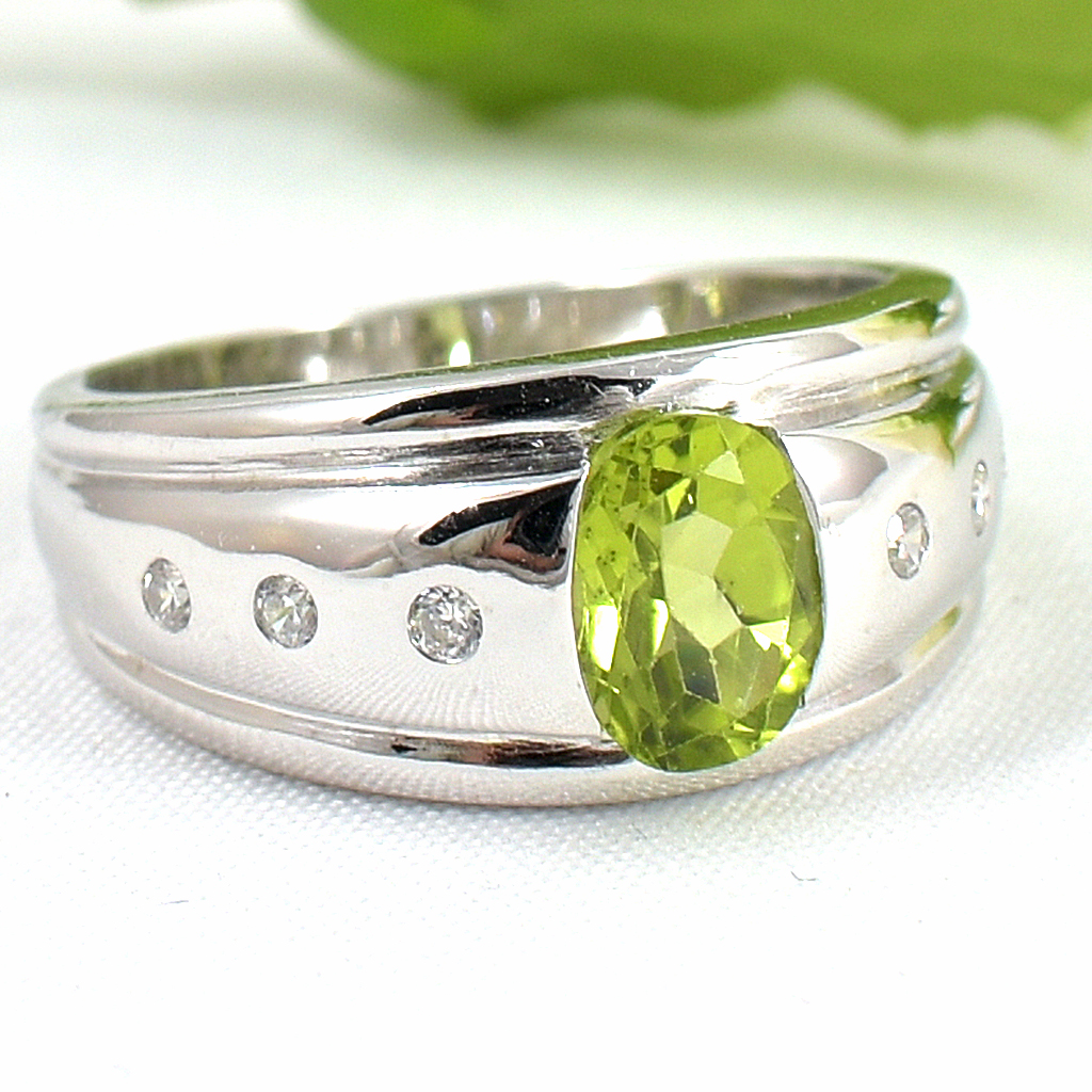 SKJewelryFactory แหวนชายพลอยเพอริดอทแท้ ใส่แล้วช่วยเสริม ความสำเร็จ ความสงบ ความมีโชค MR00551-PDT