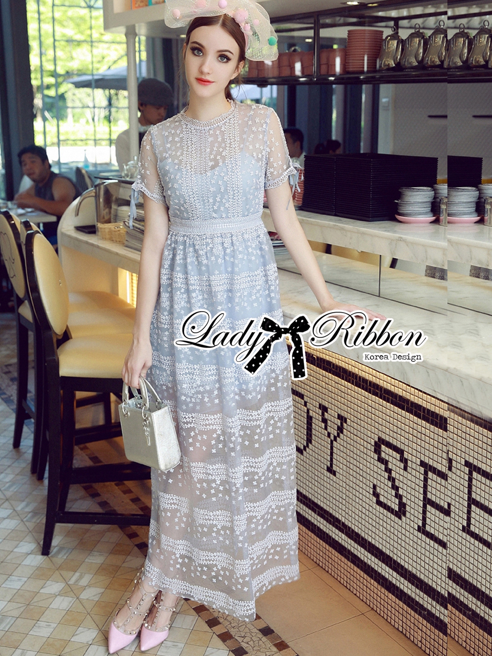พร้อมส่ง เดรสยาวผ้าออร์แกนซ่าโปร่งปักลายเป็นชั้น