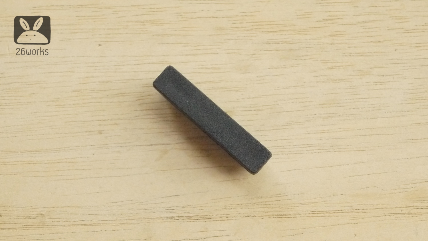 พลาสติกปิดเหล็กกล่อง 10x50 mm สวมใน