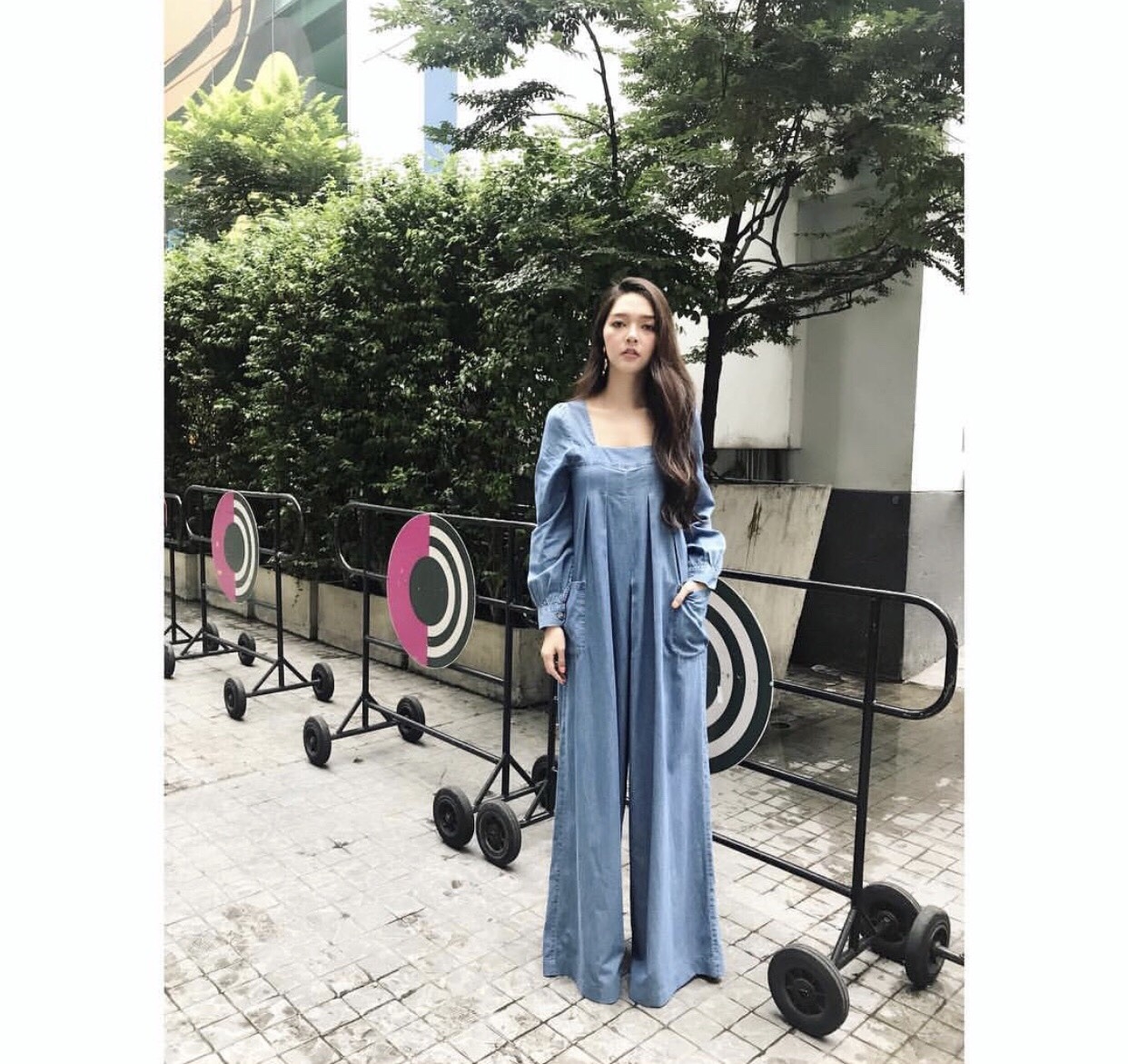 เสื้อผ้าเกาหลี พร้อมส่ง Jumpsuit คอเหลี่ยม แขนยาว