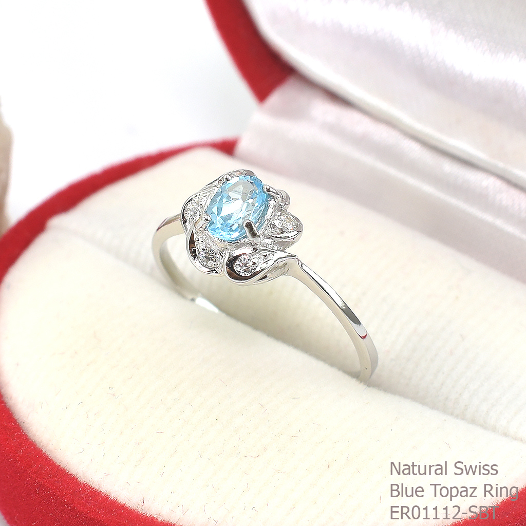 SKJewelryfactory แหวนเงินแท้ 92.5% ฝังพลอยสวิสบลูโทปาซแท้ ประดับเพชร ER01112-SBT