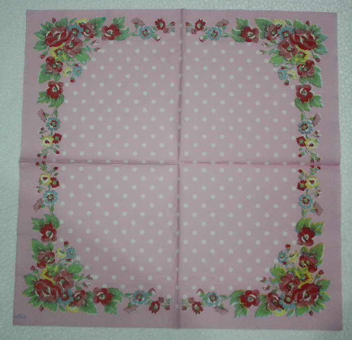 แนวภาพ Cath Kidston ดอกไม้ กุหลาบเข้ามุม ลายจุด พื้นชมพู เป็นภาพเต็มแผ่น กระดาษแนพกิ้นสำหรับทำงาน เดคูพาจ Decoupage Paper Napkins ขนาด 33X33cm