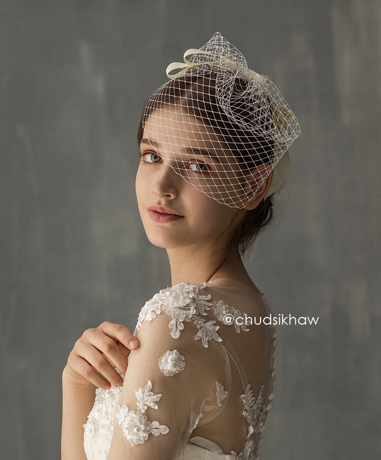 เน็ตคลุมหน้า ตาข่ายคลุมหน้าเจ้าสาว ติดโบว์สีครีม น่ารักสุด