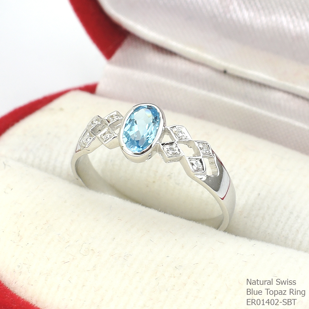 SKJewelryfactory แหวนเงินแท้ ฝังพลอยโทปาซแท้ ดีไซน์เรียบหรู ER01402-SBT