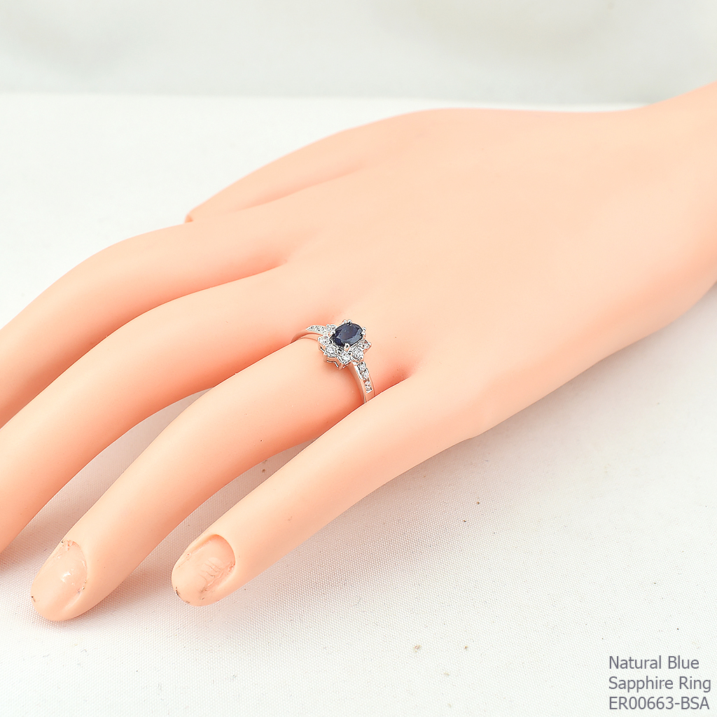 SKJewelryfactory แหวนเงินแท้ 92.5% ฝังพลอยไพลินแท้ ดีไซด์น่ารัก ER00663-BSA