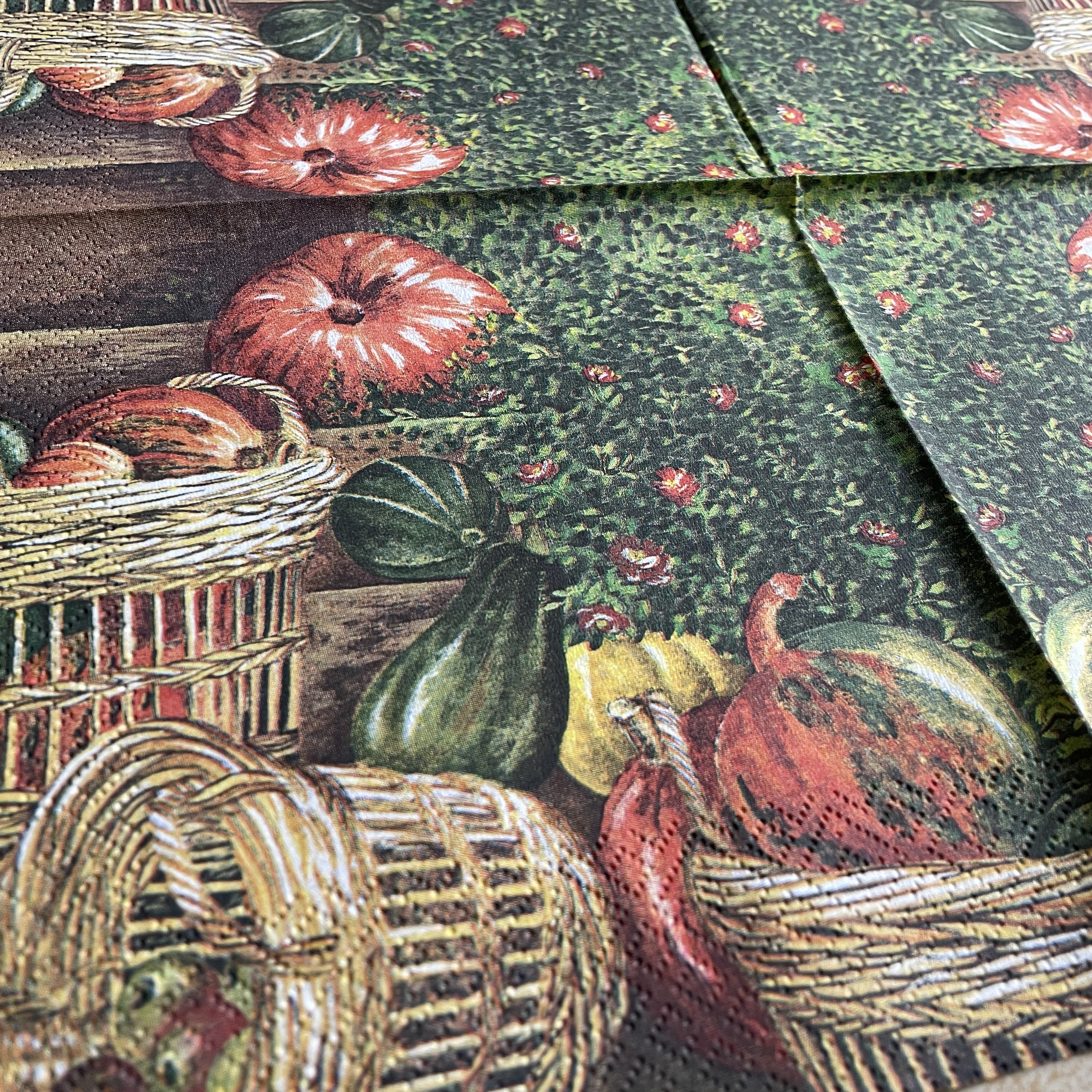 แนวภาพเทศกาล วันเก็บเกี่ยว ฟักทอง Harvest Day เป็นภาพบล็อค 4 กระดาษแนพกิ้นสำหรับทำงาน เดคูพาจ Decoupage Paper Napkins ขนาด 33X33cm
