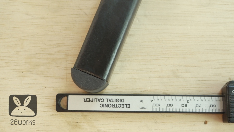 พลาสติกปิดเหล็กกล่อง 25x25 mm (1 นิ้ว) สวมใน หัวมน