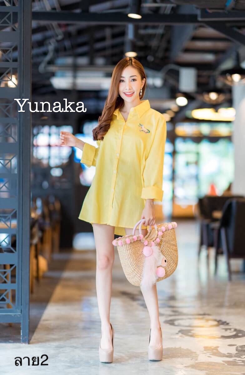 เสื้อเกาหลี พร้อมส่ง เสื้อเชิ้ต เชิ้ตปักอกลายโพนี่