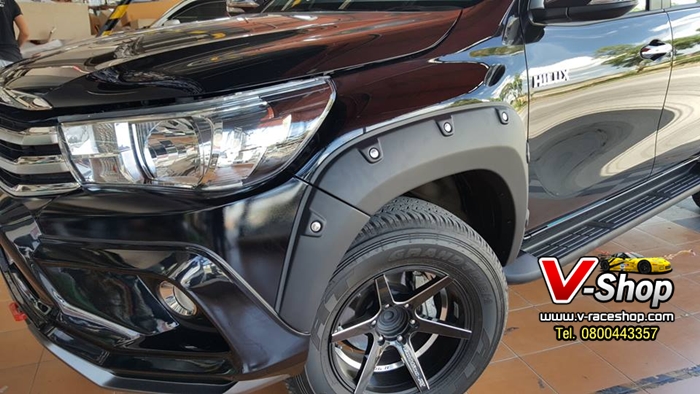 3040 HILUX REVO คิ้วล้อ 8 นิ้ว6+หมุดหลอก สามารถใส่กับสเกิร์ตหน้า RBS ได้