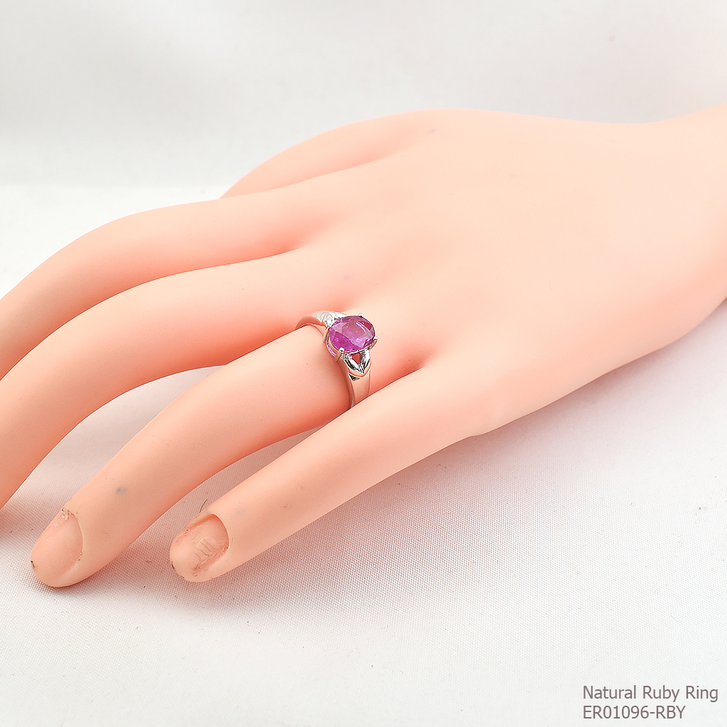 แหวนเงินแท้ฝังพลอยทับทิมแท้ ER01096-RBY