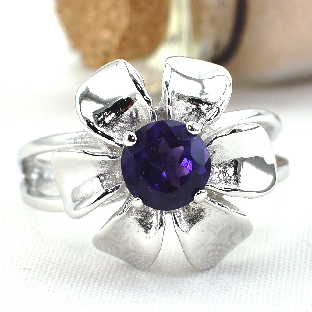 SKJewelryFactory แหวนดอกไม้แอมิทิสต์แท้ สีม่วงเข้ม น่ารักมาก ER02394-AMT