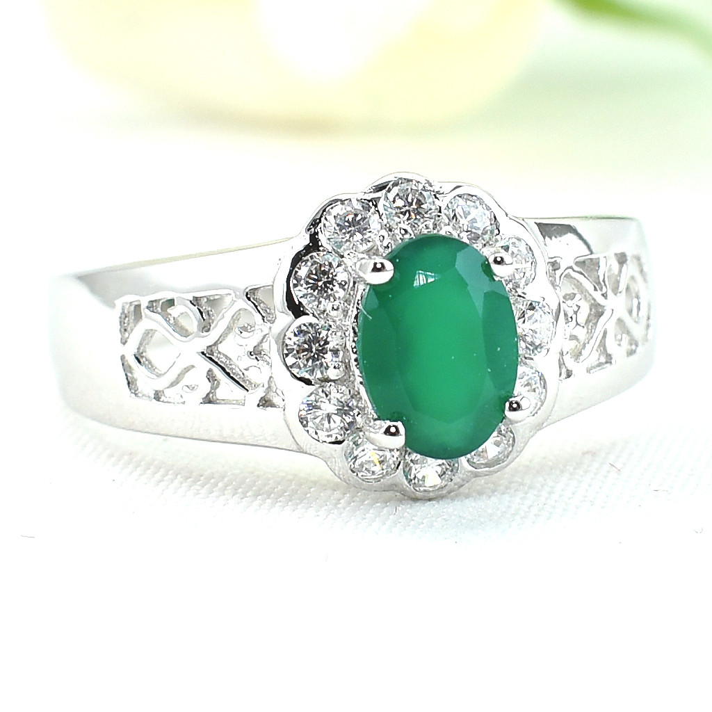 SKJewelryFactory แหวนเงินแท้ 92.5% ฝังพลอยกรีนอะเกทแท้ล้อมเพชร ER01878-GAG