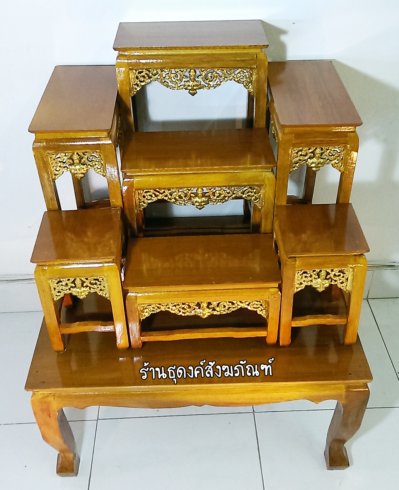 โต๊ะหมู่ กระจังทอง 5 x 7