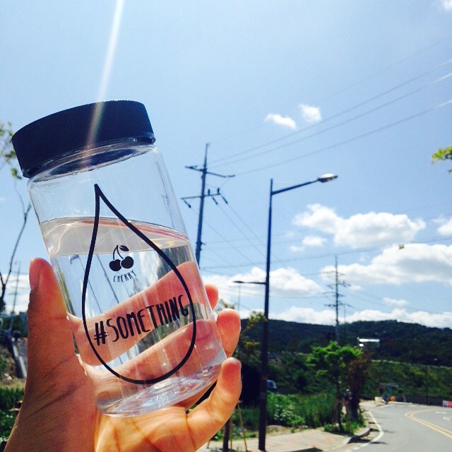 [Pre เฉพาะรอบหิ้วเอง] SUM : Cafe - My Mini Bottle (ขวดเปล่า เลือกวง และชื่อเพลง)