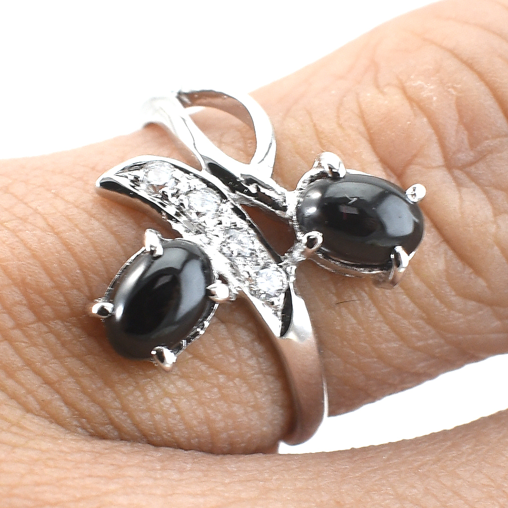 SKJewelryFactory แหวนนิล นิลแท้ สไตล์แหวนพลอยคู่ ER00219-ONC