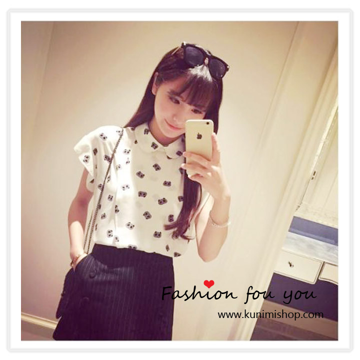 เสื้อแฟชั้น คอกลม แขนสั้น มี 2 สี สีขาว สีดำ ลายหมีแนด้า น่ารัก เสื้อคอบัว แขนระบาย สวยน่ารัก ใส่ได้ทุกโอกาสคะ สินค้าเหมือนแบบ 100 % Free Size : รอบอกไม่เกิน 35 นิ้ว ผ้า : ผ้าโพลีเอสเตอร์ 